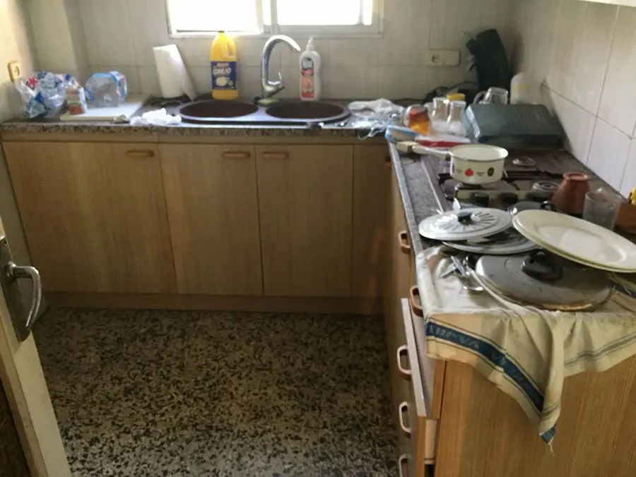 Buidatge de pisos i neteja per Diògenes a Barcelona