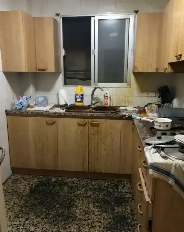 Buidatge de pisos i neteja de cuina a Barcelona